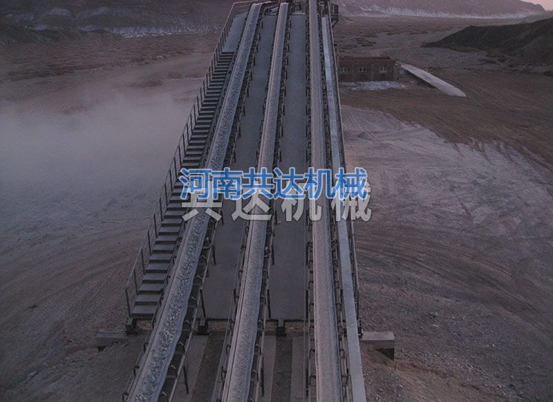 公司承建的礦石破碎、篩分、輸送生產(chǎn)線